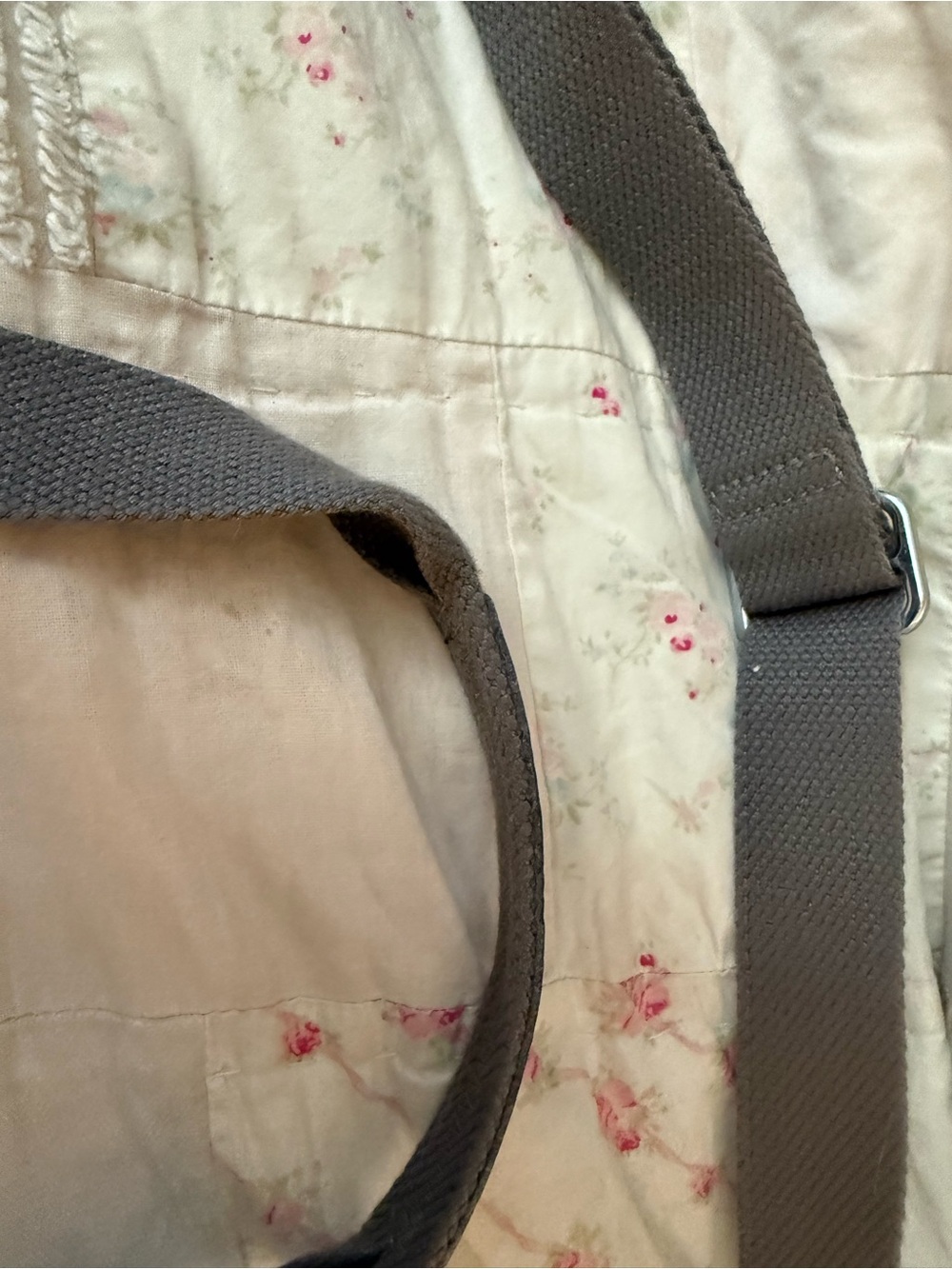 Kipling Neutral Gray Everyday Tote with Front Zip - Picture 6 of 12